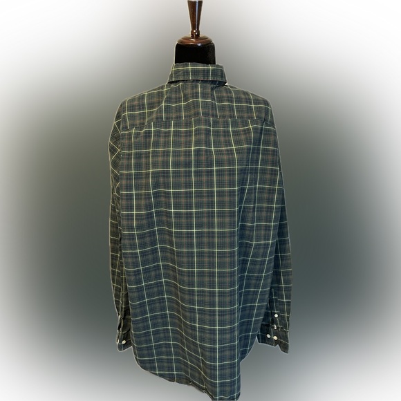 Roundtree & Yorke Long Sleeve Plaid Button Down Shirt size LT - Picture 3 of 13